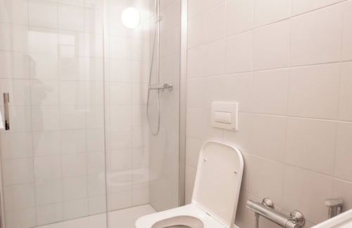 Roseto degli Abruzzi Condo | MARIGOLD RESIDENCE: CERULEAN