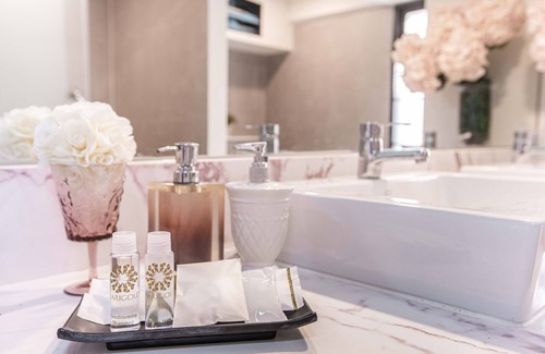 Mueang Samut Prakan District Hotel | Marigold Sukhumvit