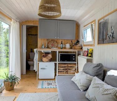 Slavonice Other | Mariibee maringotka