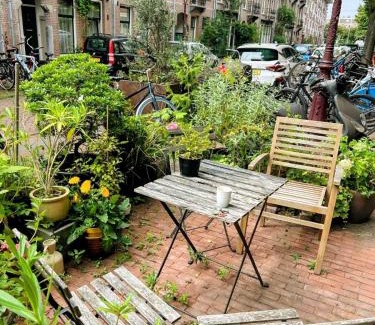 Amsterdam East Bed & Breakfast | Marijke's guestroom