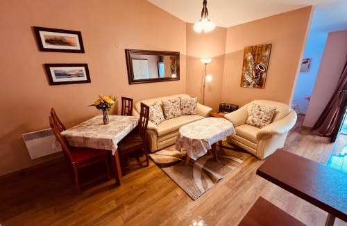 Kvartal Noviya Grad Apartment | Marina Apartment - Mountain View