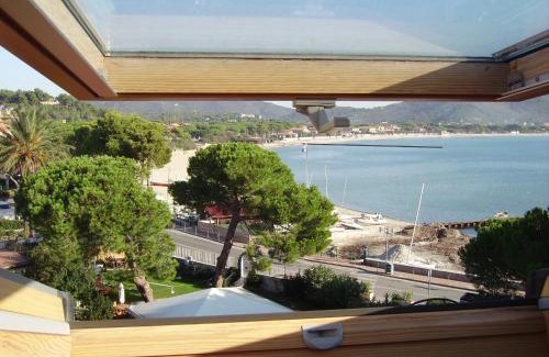 Marina di Campo Apartment | Marina Azzurra VistaMare - HiTuscany