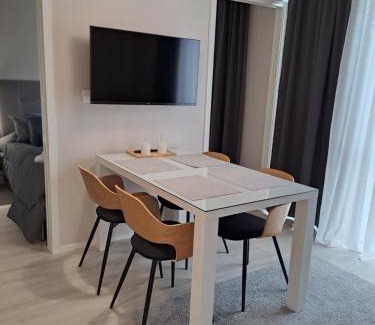 Kalajoki Apartment | Marina Chalets RANGE by Hiekka Booking - sisältää liinavaatteet ja loppusiivouksen