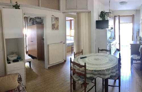 Marina di Massa House | Marina di Massa holiday home