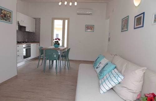 Marina di Ragusa Apartment | MARINA DI RAGUSA, CASA OLTREMARE CIN IT088009C27Z2AWAGC; CIR 19088009C226788