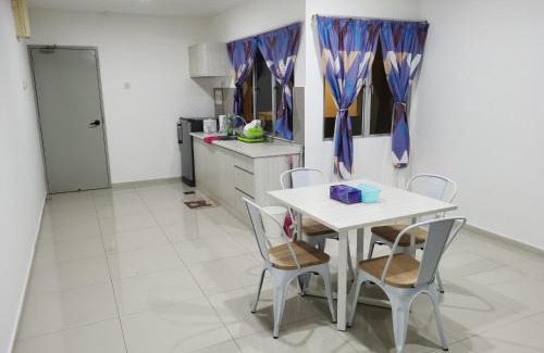 Lumut House | Marina Island Couple Home Stay