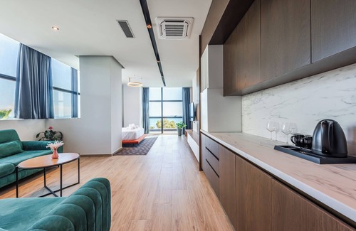 Durres Apartment | Marina Luxury Suites 104 by PS