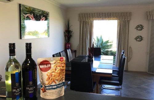 Port Lincoln House | Marina Park View