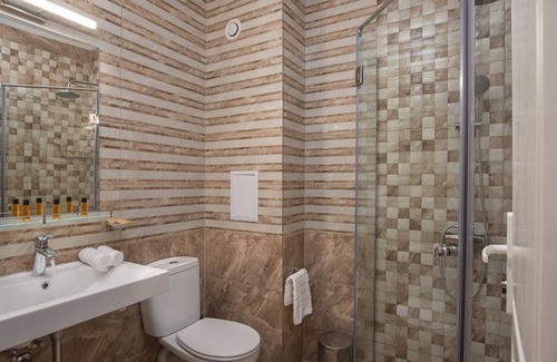 Obzor House | Marina Sands Bijou Boutique - Excellent Choice for Travelers Visiting Obzor 2-4p