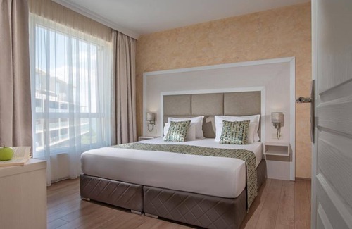 Obzor House | Marina Sands Bijou Boutique is an Excellent Choice for Travelers Visiting Obzor