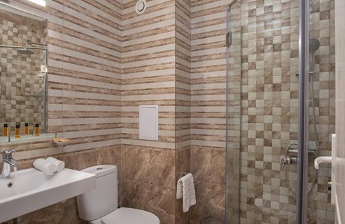 Obzor House | Marina Sands Bijou Boutique is an Excellent Choice for Travelers Visiting Obzor
