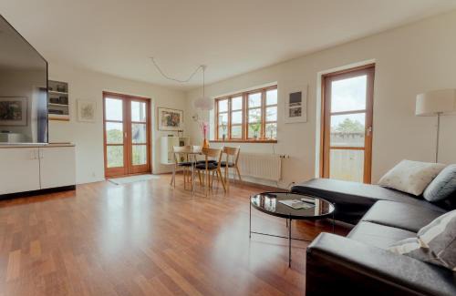 Torshavn Apartment | Marina view - 3 Bedroom Apartment - Central Tórshavn