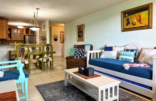 Sardinera Apartment | Marina View Condo 2 Bed - 2 Bath Sleeps 7