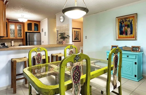 Sardinera Apartment | Marina View Condo 2 Bed/2 Bath Sleeps 7