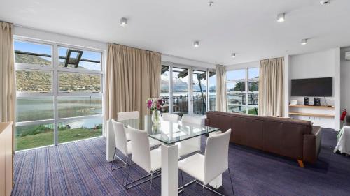 Frankton Apartment | Marina Views - Apt 207