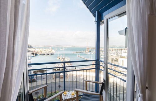 Brixham Apartment | Marina views from this stunning apartment.
