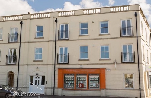 Weymouth Apartment | Marina Vista