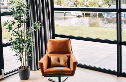 Loosdrecht House | MarinaPark Nieuw Loosdrecht by Interhome