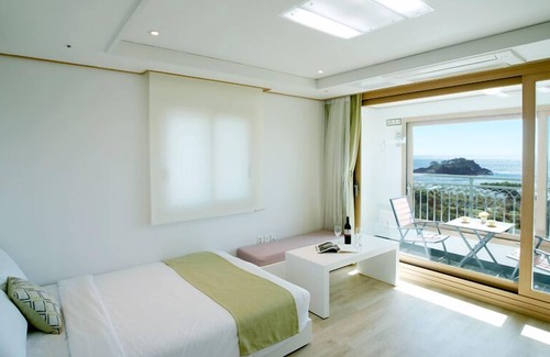 Gangjeong-dong Hotel | Marine Port Resort