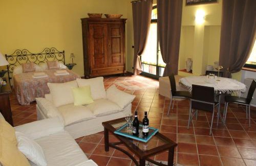 Castagnito Apartment | Mari’s House
