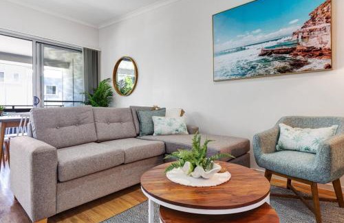 Mooloolaba Apartment | MARJ12- Stylish and Spacious