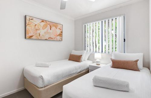 Mooloolaba Apartment | MARJ12- Stylish and Spacious