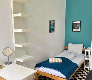 Nepszinhaz negyed House | Mark's Home