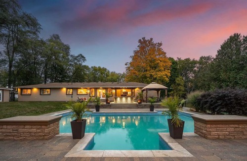 Markham House | Markham Country Living