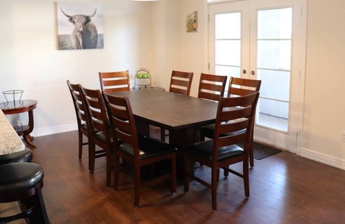 Markham House | Markham Luxury With Plazas & Toronto Minutes Away