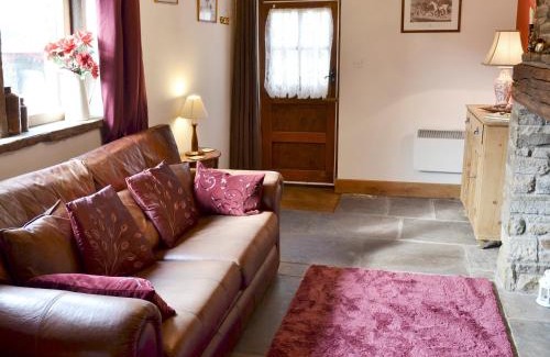 Little Hayfield House | Marl Farm Cottage