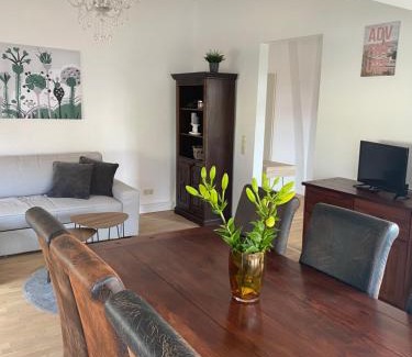 Burg Apartment | Marlene Ferienwohnung mit Dachterasse ca 50qm