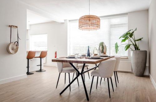 Zandvoort Apartment | Marley’s Beachhouse - Luxury Apartment with garden