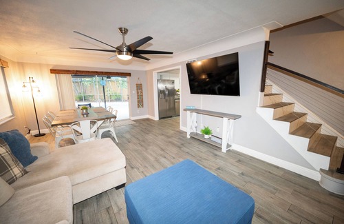 Hampton Homes House | Marlin on Merritt Pool House featuring Private Game Room, Mini Golf & Fire Pit!