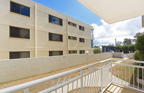 Maroochydore Apartment | Maroochy surf side unit