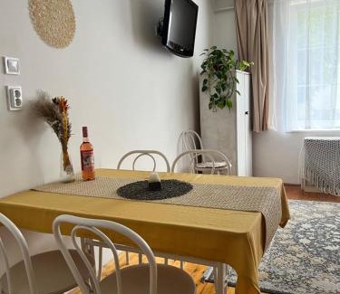 Nagymaros Apartment | Marosi Ház