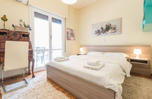 Marousi Apartment | Marousi adorable apt for 4 guests