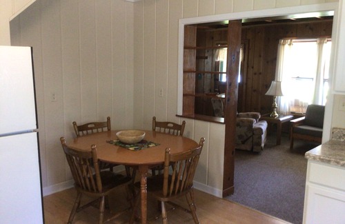 Cedarville Cabin | Marquette Cottage - Les Cheneaux Landing