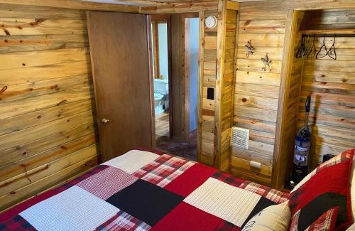 Red Feather Lakes Villa | Marr's Mountain Cabins