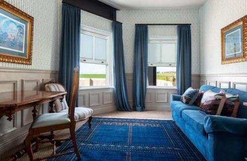 Koringberg Hotel | Marrian George Hotel