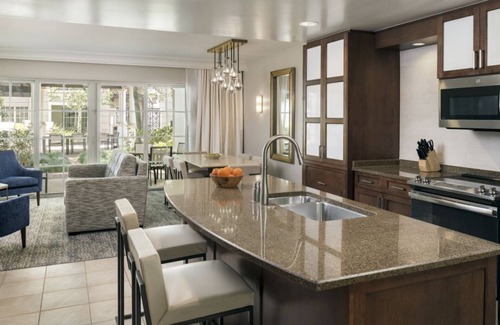 Florida Central Atlantic Coast Condo | Marriott Lakeshore Reserve | Two 2BR/2BA Villas