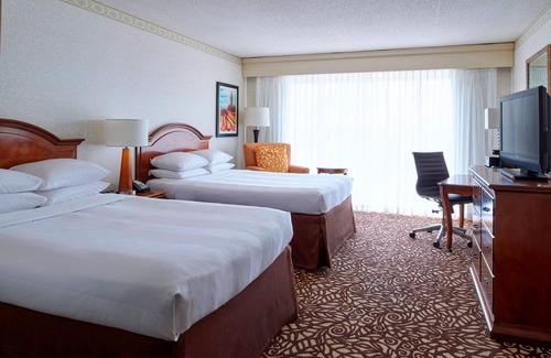 Waukesha Hotel | Marriott Milwaukee West