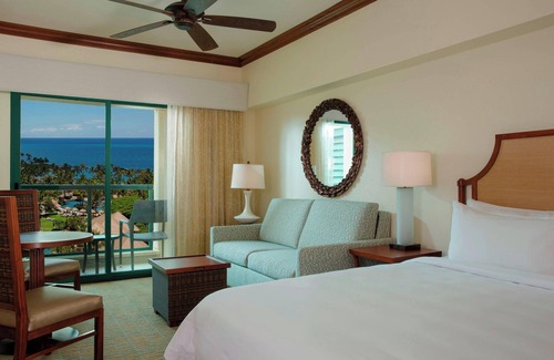 Ko Olina Hotel | Marriott's Ko'Olina Beach Club