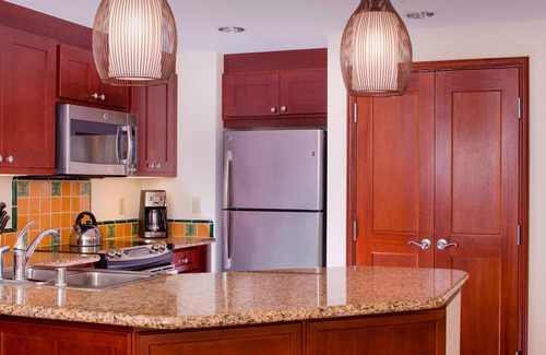 Ko Olina Hotel | Marriott's Ko'Olina Beach Club