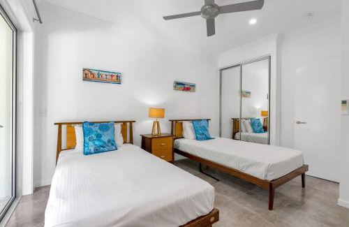 Palm Cove Apartment | Marron at Island Views—Beachfront Boutique Bliss