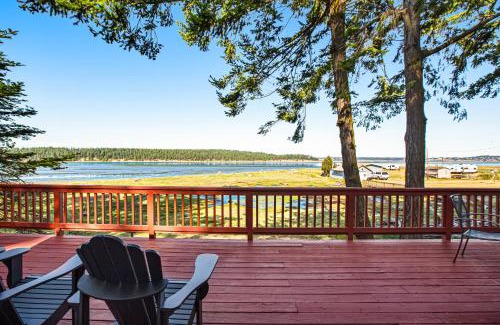 Marrowstone House | Marrowstone Island Beach Cabin