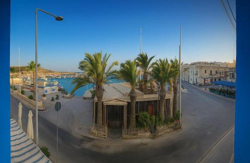 Marsaxlokk Apartment | Marsaxlokk Seafront Harbour View