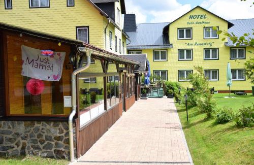 Neuhaus am Rennweg Hotel | Marschalls Hotel Am Rennsteig