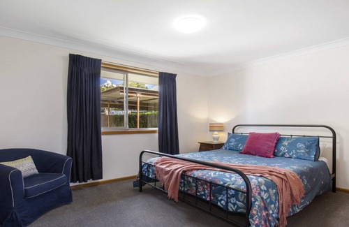 Armidale House | Marsh Apartment with Retro Twist
