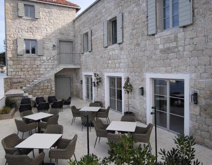Vis Hotel | Marshal Hotel Heritage