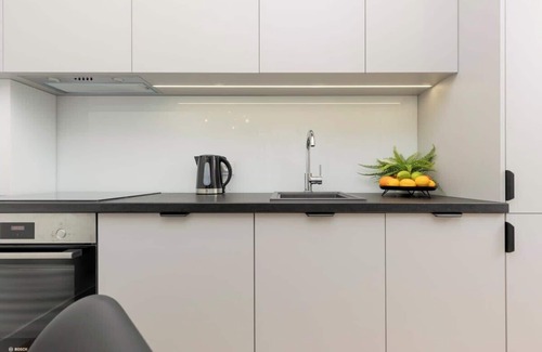 Srodmiescie Południowe Apartment | #Marszalkowska 83 | 3-Bedroom Apartment | Balcony